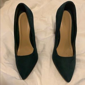 Green Pumps